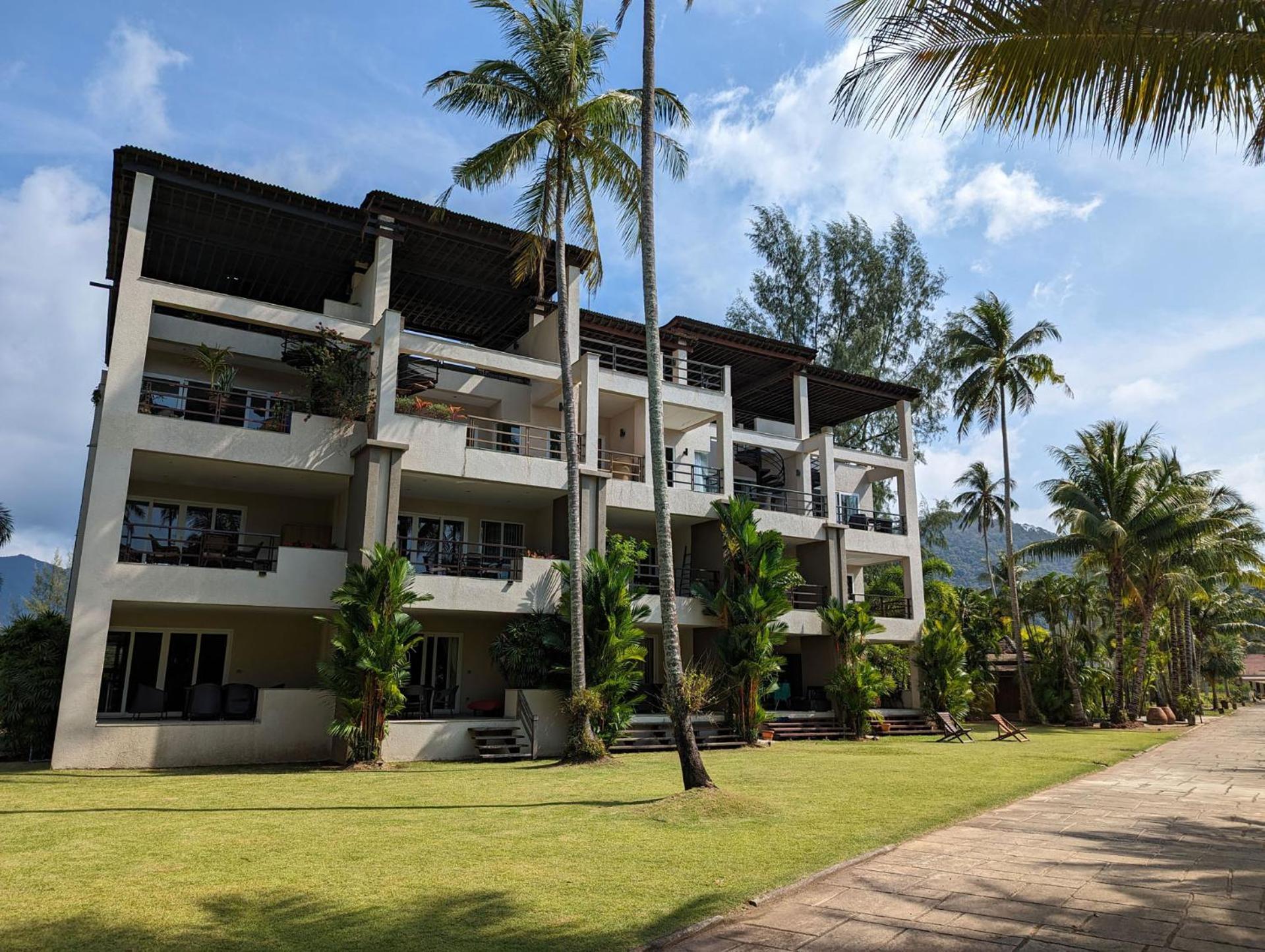 Siam Royal Bay Beach Villa And Beachfront Apartments Koh Chang Exterior photo